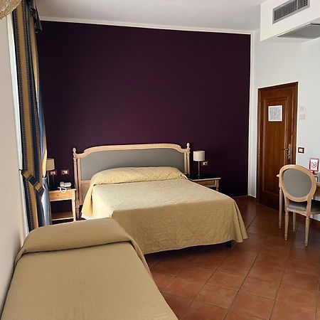Hotel Bologna Флоренция Экстерьер фото