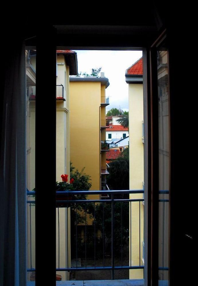 Hotel Bologna Флоренция Экстерьер фото