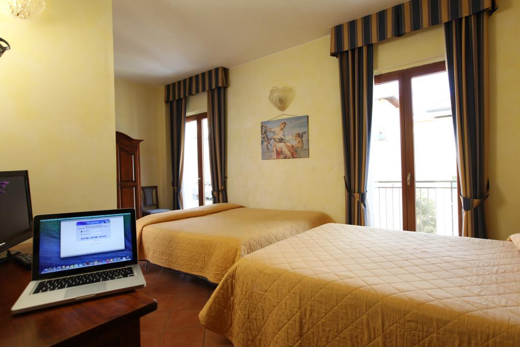 Hotel Bologna Флоренция Экстерьер фото